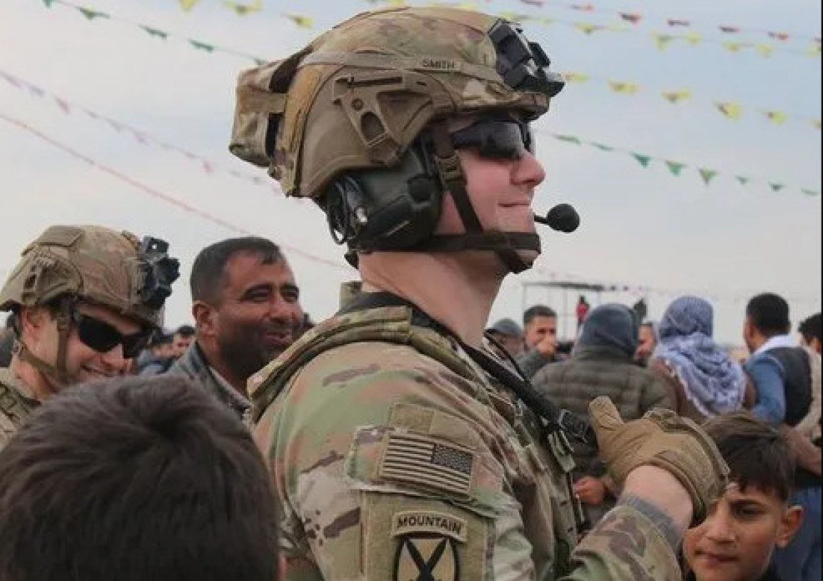 ABD askerleri PKKlilarla birlikte nevruz kutladi