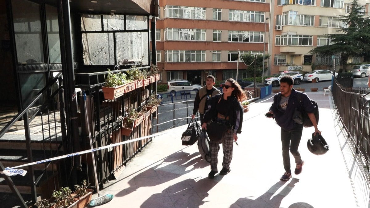 1712724624 365 Istanbul Besiktastaki yangin faciasinda hasar goren binaya giris izni verildi