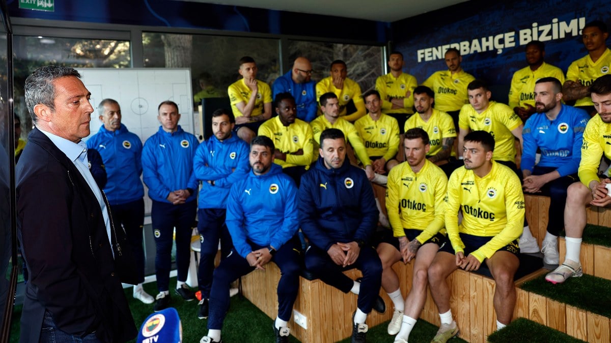 Fenerbahcede Ali Koc futbolcularla bir araya geldi