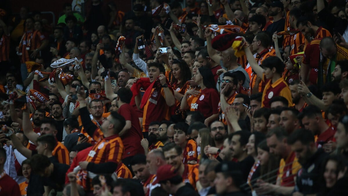 Galatasarayda kombine yenileme ucretleri belli oldu